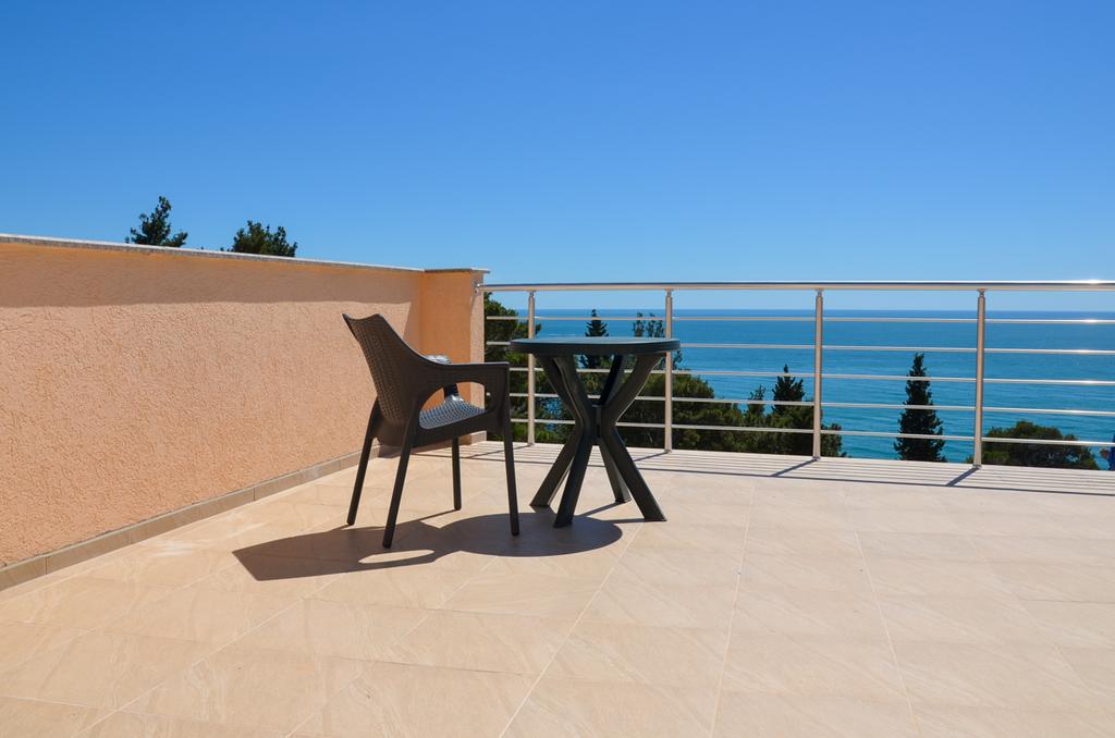Image of House - 4 Bedrooms - 5 Bathrooms for Sale in Bar-Susanj-Montenegro, Image 8